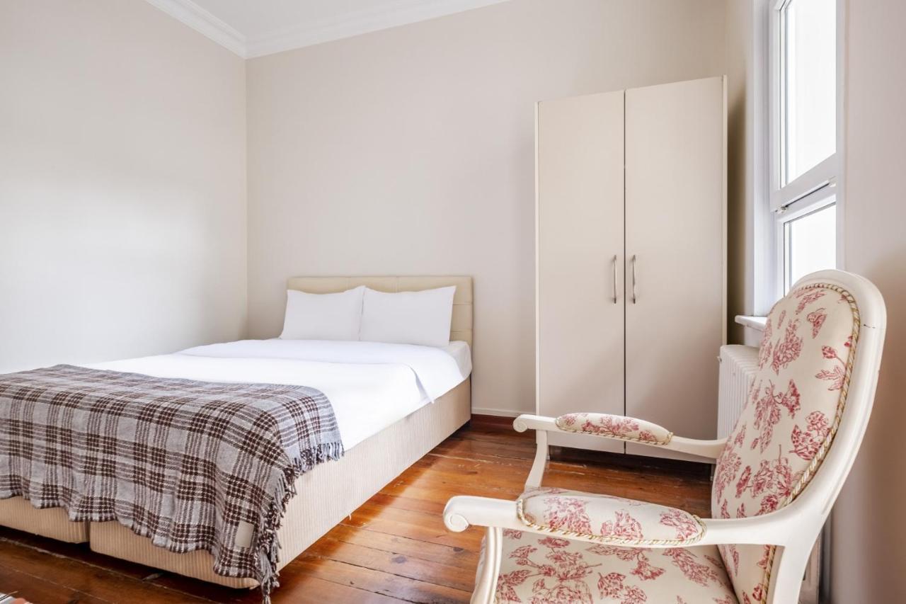 Centrally Located Apartment With Balcony In Sisli Istanbul Ngoại thất bức ảnh