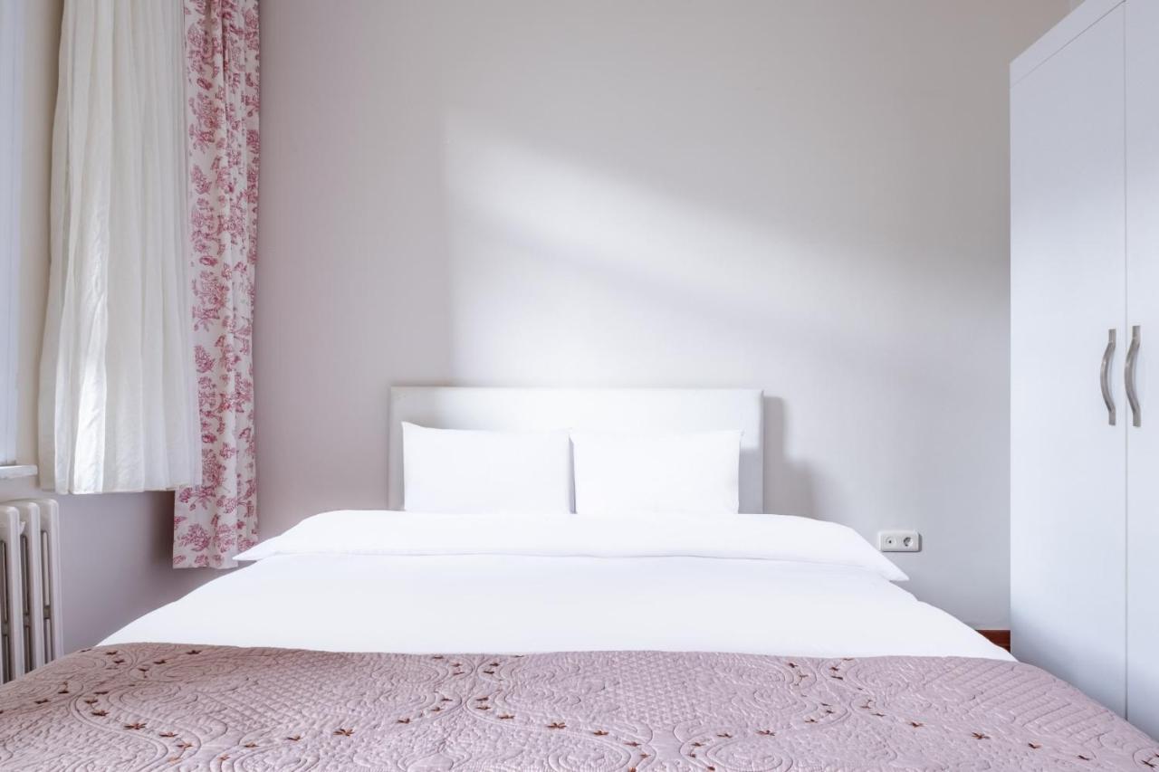 Centrally Located Apartment With Balcony In Sisli Istanbul Ngoại thất bức ảnh